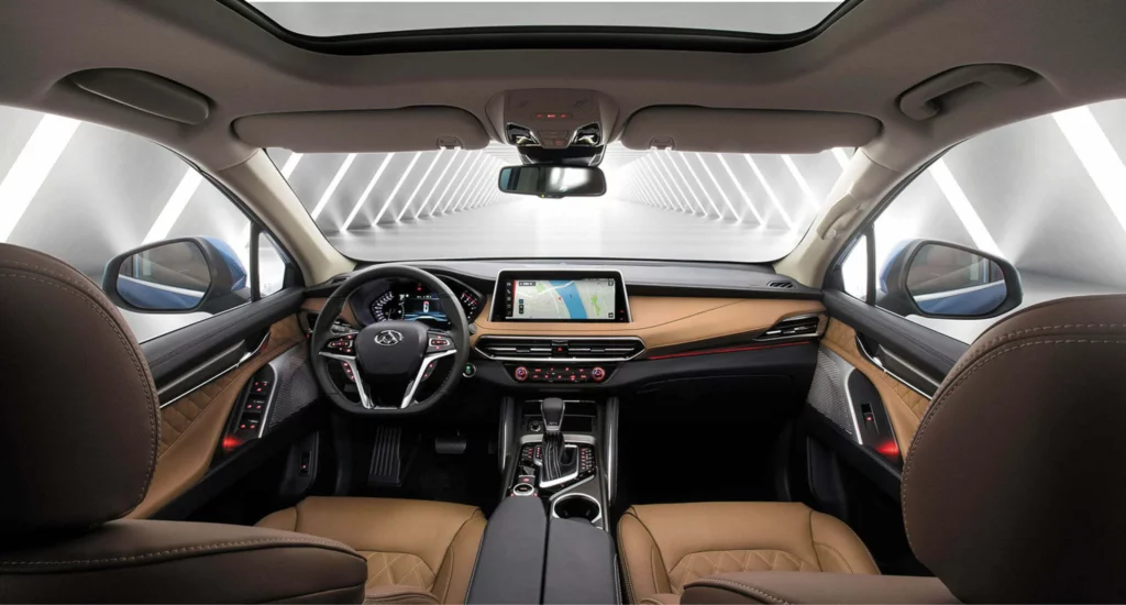 El asiento delantero se puede aplanar hasta 10 grados y el diseño humanizado es superior al de la camioneta de la misma clase en el SUV Maxus D90