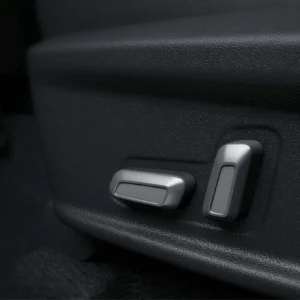 Asientos cómodos que se adaptan a vos en la camioneta Maxus T60