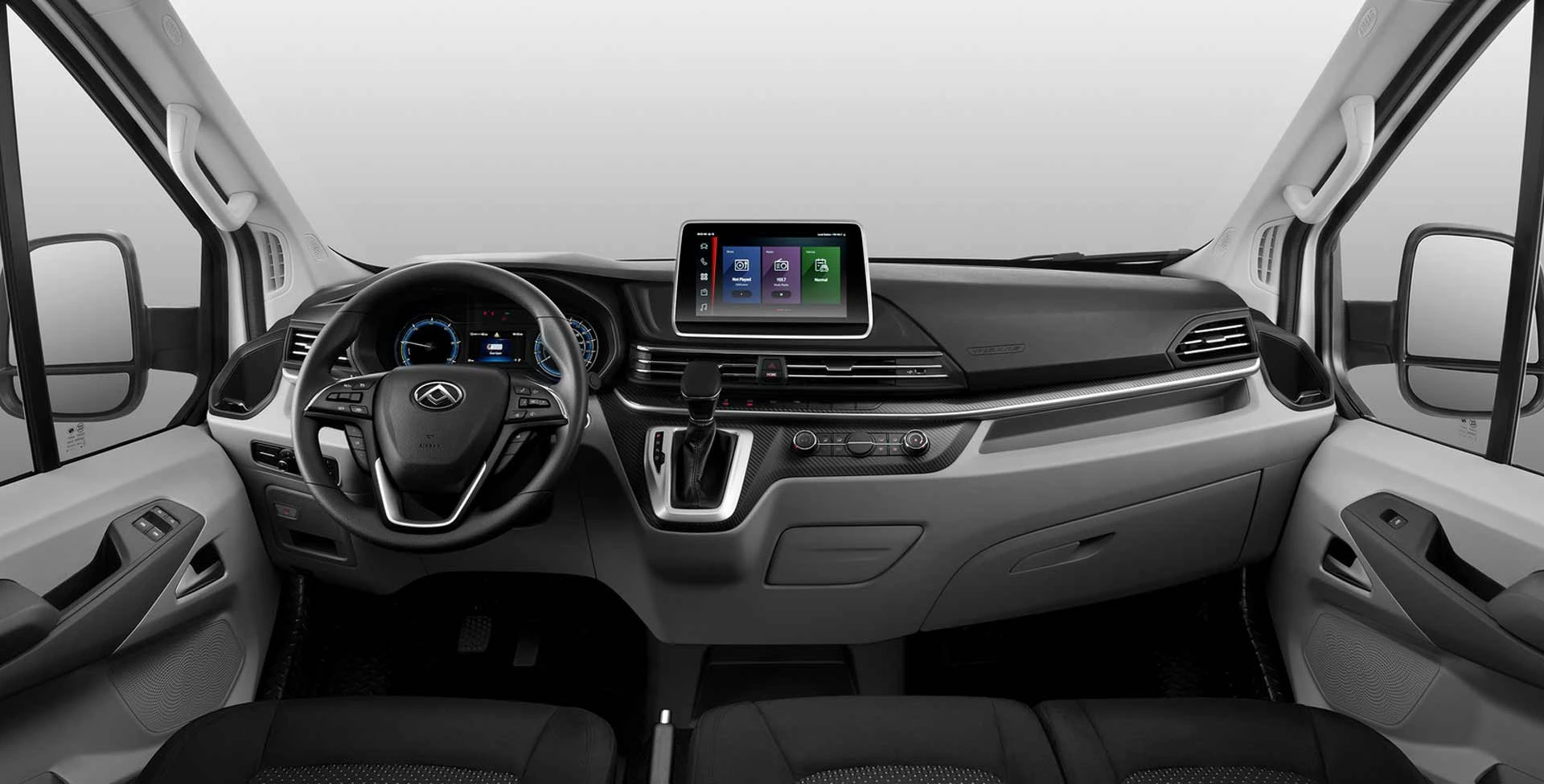 Diseño Interior con tecnología inteligente para el manejo perfecto con el minibus Maxus V90 cargo